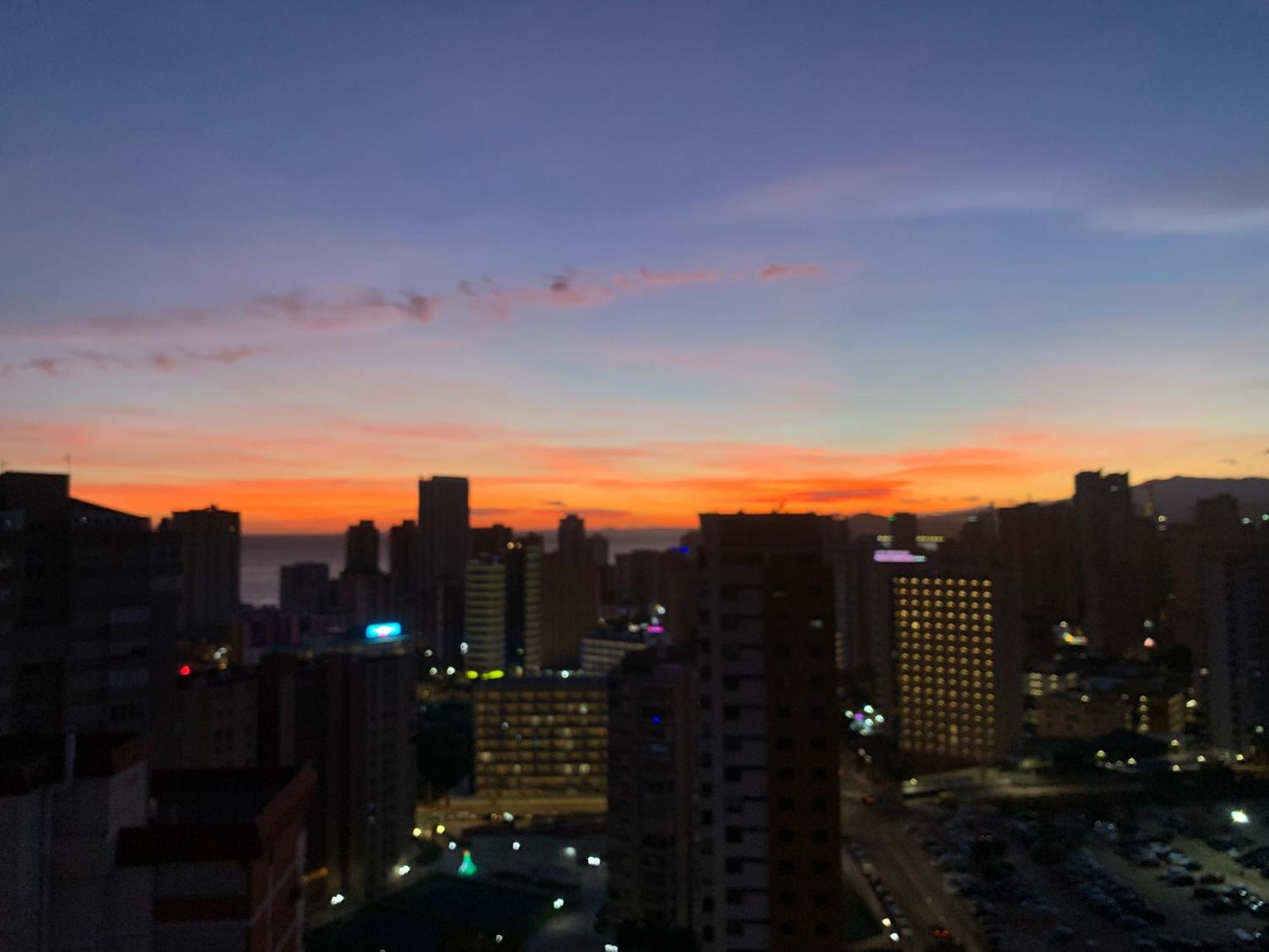 Appartement Sunshine Apartament à Benidorm Extérieur photo